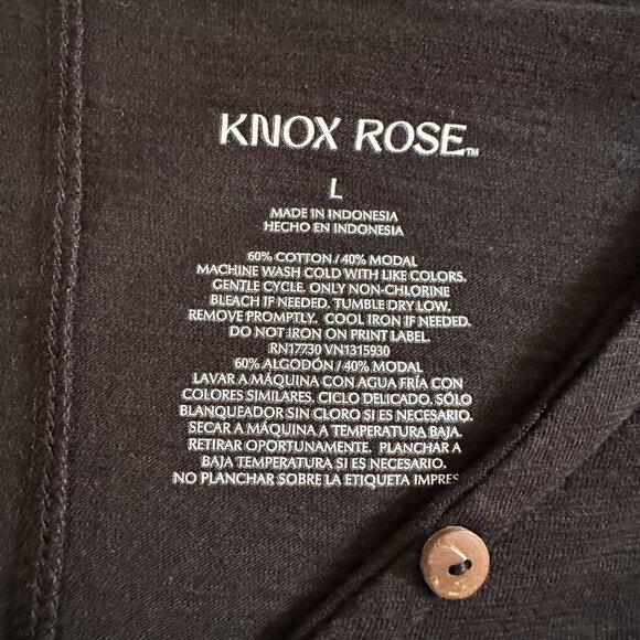 (2) Knox Rose Classic Relaxed Fit Short-sleeve V-Neck Shirts, Large, Black - Picture 3 of 3